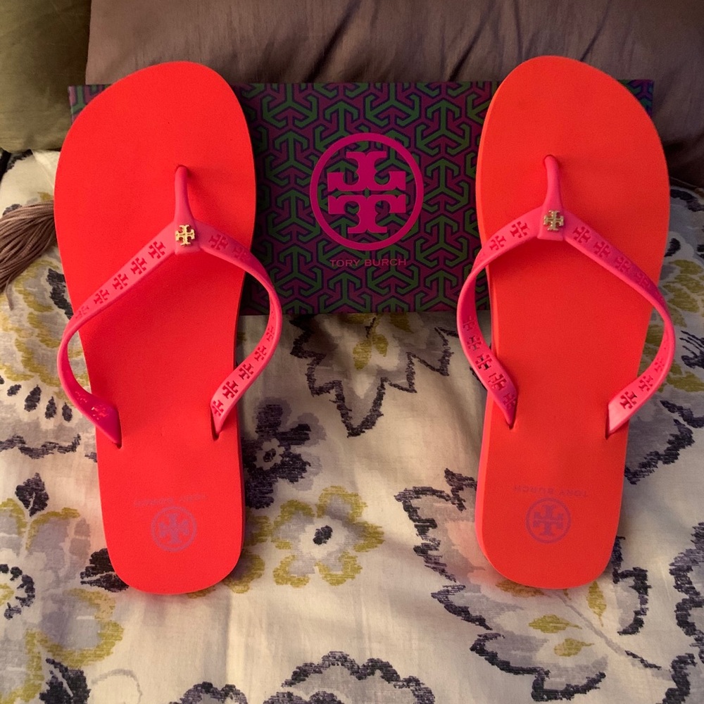 Flip flops